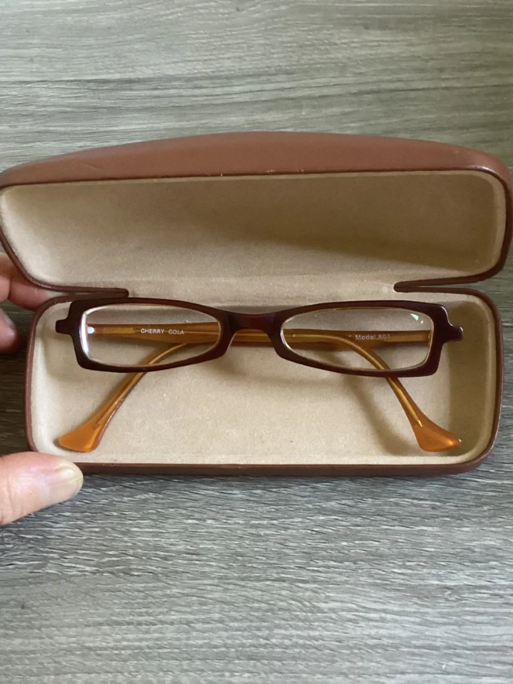 Booth And Bruce Designer Frames Made In England 803 Cherry Cola Brown Hard Case.